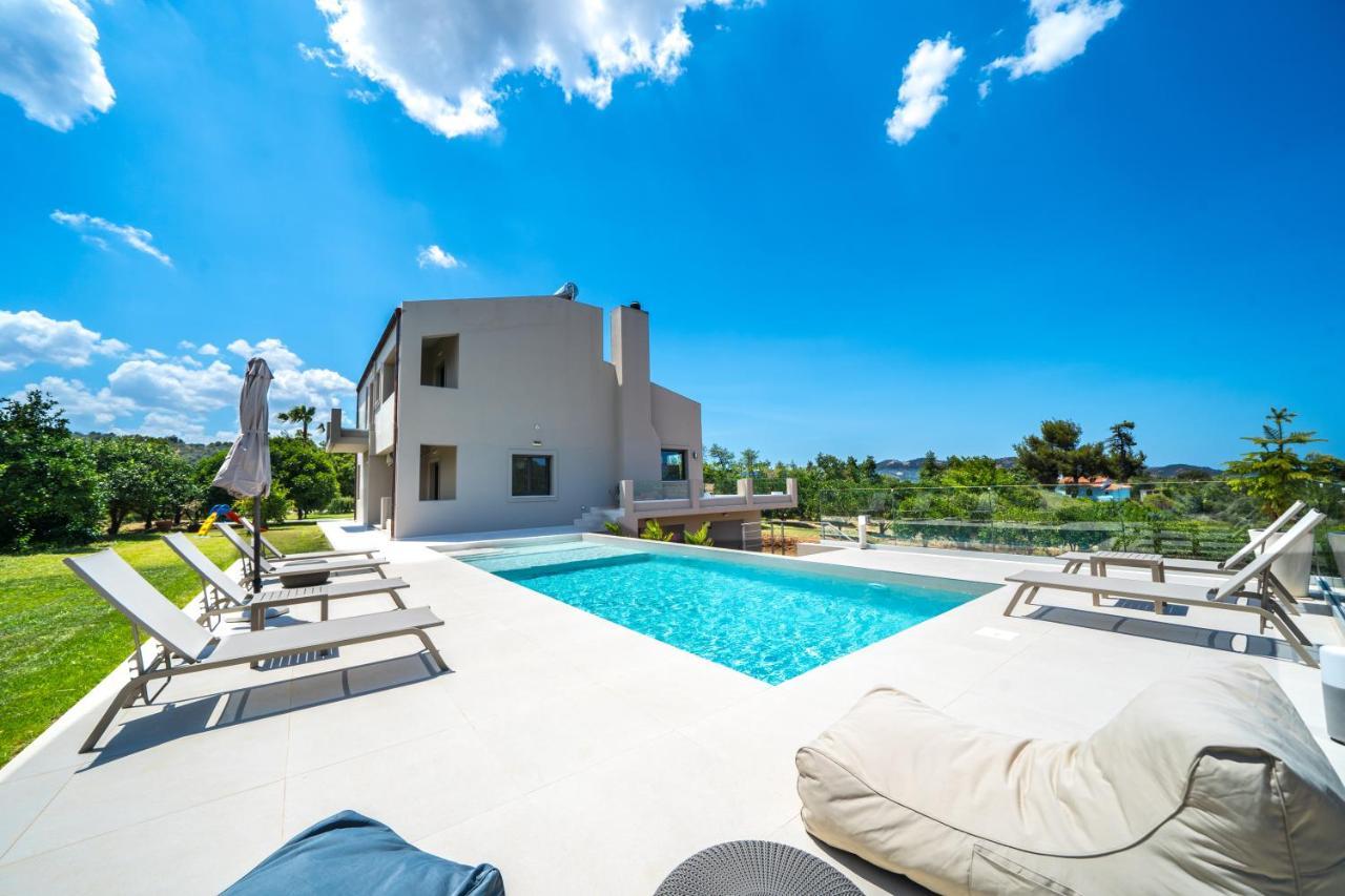 Villa Florentina ✩ Private Pool ✩ Bbq ✩ 7 Guests Alikianos Exterior photo